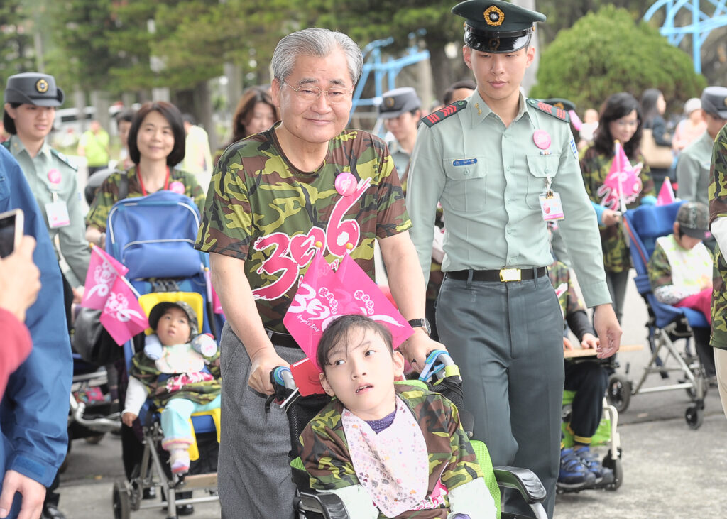 毛治國院長出席2015年第六屆「336愛奇兒日活動」