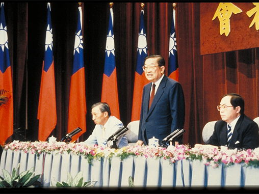 Premier Lee’s first press conference