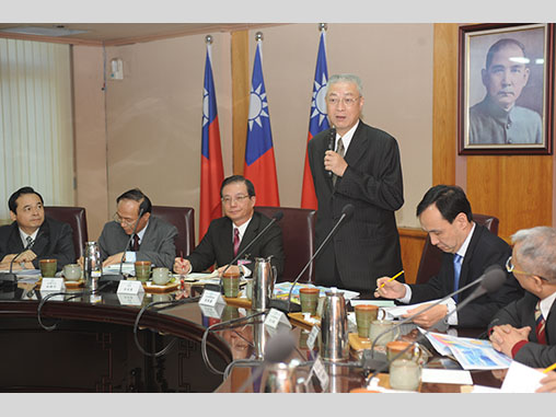 Executive Yuan approves 12-year fundamental education